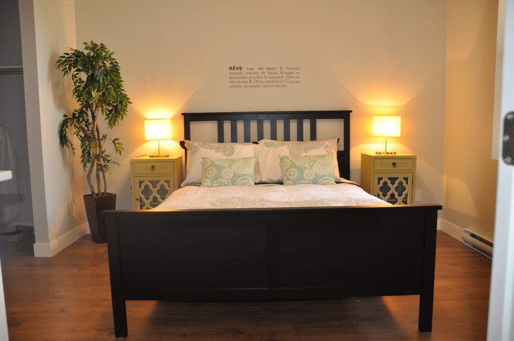 Le Mont-royal Lounge By Homeinmontreal Appartement *