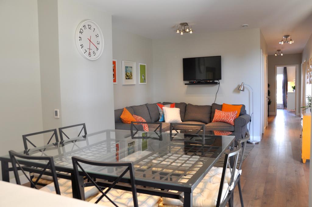 Appartement Le Mont-royal Lounge By Homeinmontreal
